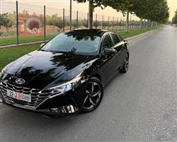 هیوندای ئەلەنترا